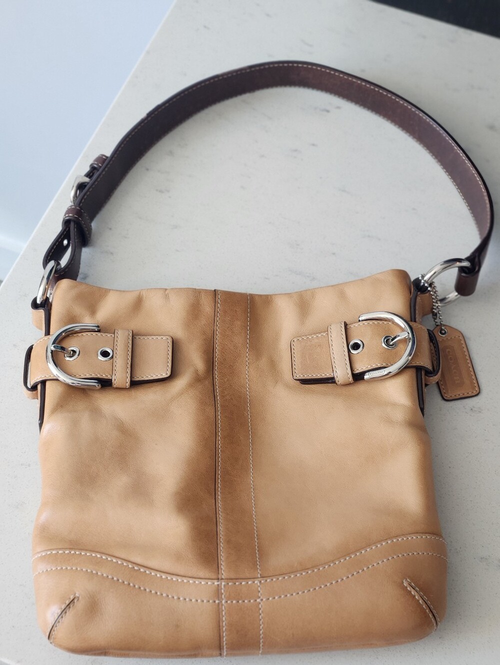 Vintage Coach Soho Leather Slim Duffle Buckle Hobo Bag 1453 Tan